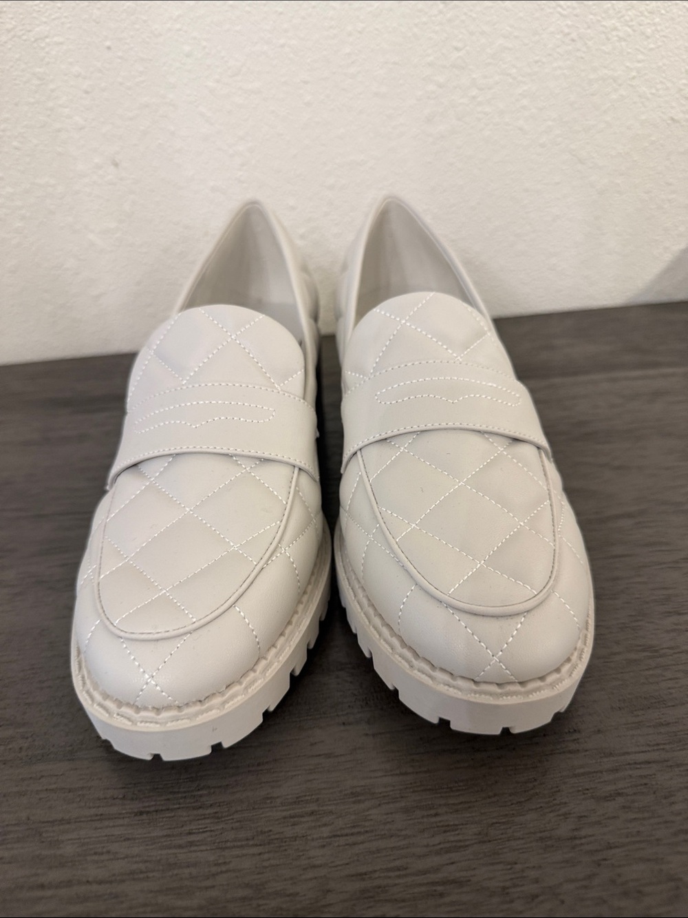 Marc Fisher NWT Cream Quilted Lug Sole Platform Penny Loafers Shoes 9.5M - Picture 12 of 13